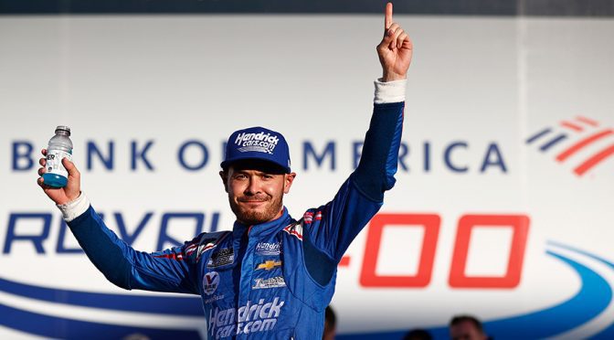Featured image for Larson wins playoff race at Charlotte Roval; Round of 8 set