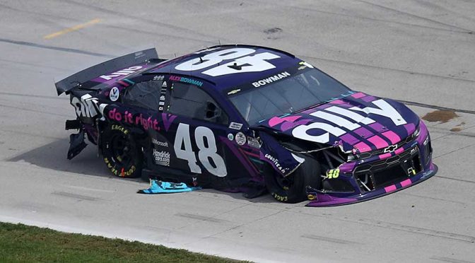 Featured Image for Stage 1 crash snares multiple cars at Texas; Kyle Busch drives on; Bowman out