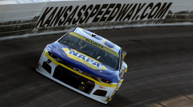 Chase Elliott pushes limit, falls short to Larson at Kansas: ‘Hurt it pretty bad’
