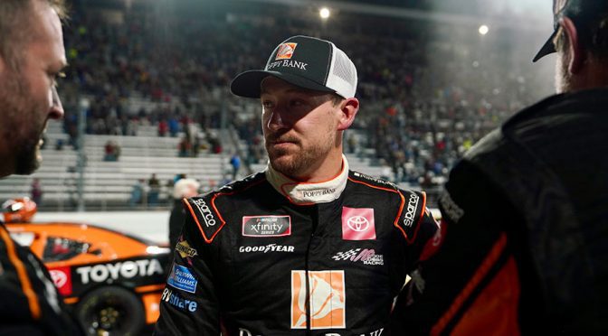 Daniel Hemric finds Championship 4 paydirt, but only after Martinsville near-miss