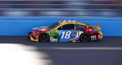 Kyle Busch No. 18 team