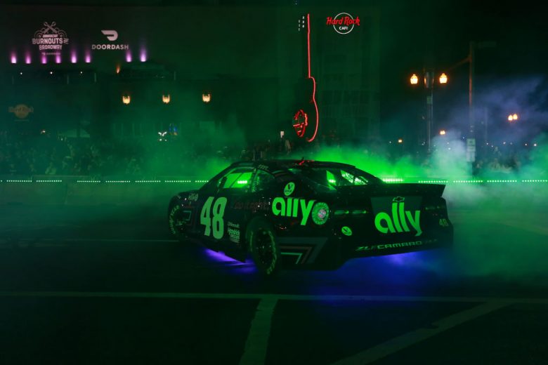 NASHVILLE, TENNESSEE - DECEMBER 01:  Alex Bowman, driver of the #48 NASCAR Cup Series Chevrolet performs a burnout during the Burnouts on Broadway December 01, 2021 in Nashville, Tennessee. (Photo by Sean Gardner/Getty Images) | Getty Images