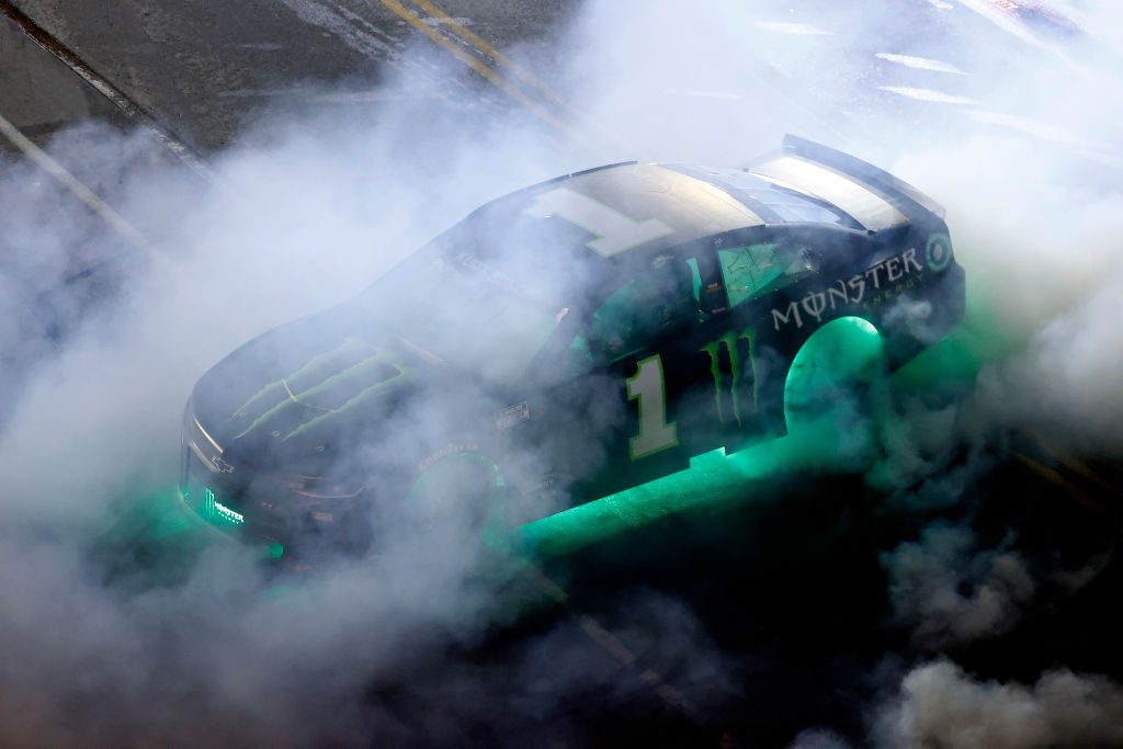 NASHVILLE, TENNESSEE - DECEMBER 01:  Kurt Busch, driver of the #1 NASCAR Cup Series Chevrolet performs a burnout during the Burnouts on Broadway December 01, 2021 in Nashville, Tennessee. (Photo by Brett Carlsen/Getty Images) | Getty Images