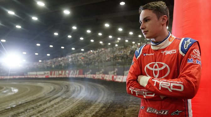 Christopher Bell’s runner-up finish to Tanner Thorson exemplifies challenge of Chili Bowl