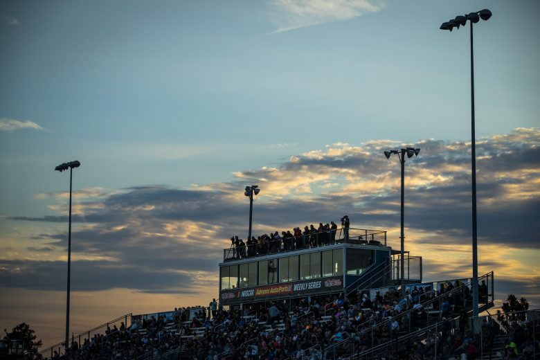 Te sun sets during the New Smyrna Visitors Bureau 200 for the NASCAR Whelen Modified Tour during night 2 of the World Series of Asphalt Stock Car Racing at New Smyrna Speedway in New Smyrna, Florida on February 12, 2022. (Adam Glanzman/NASCAR)