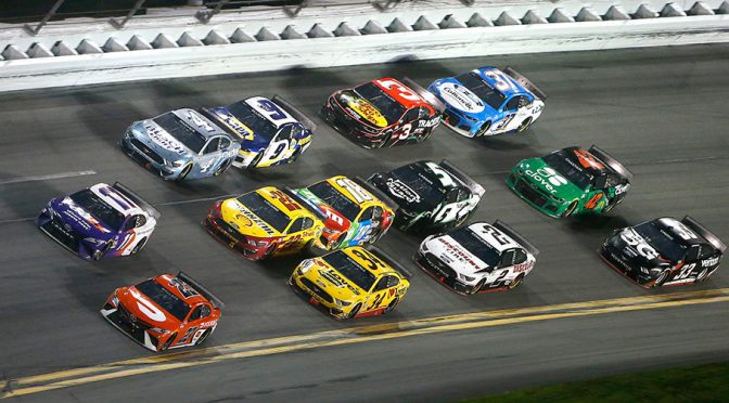 Featured image for Daytona 500 betting: Will early Speedweeks results impact odds?