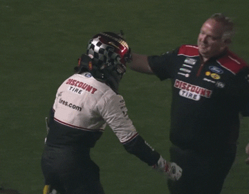 Quality hug right here.