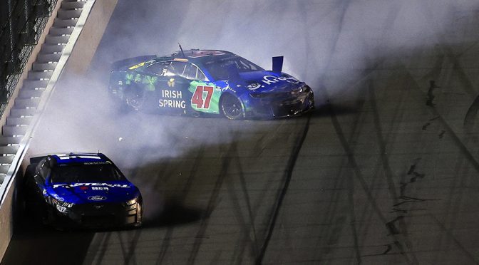 Featured image for Stenhouse Jr., after early exit, bristles at Keselowski’s late-race shove