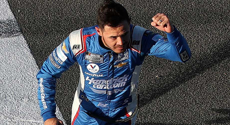 Kyle Larson Racing 2 Kyle Larson hangs on in late restart, surges to Auto Club win | NASCAR