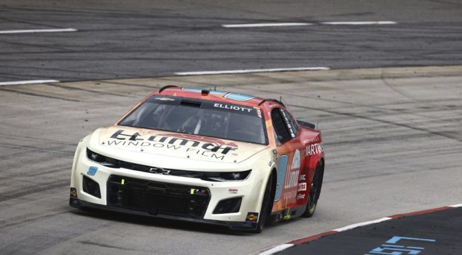 Chase Elliott clocks in, dominates Friday’s sessions at Martinsville