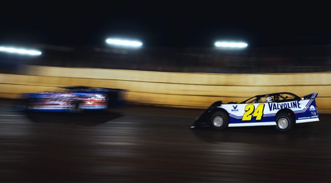 Featured image for Byron steps out of comfort zone, has ‘a lot of fun’ in Larson’s dirt late-model event