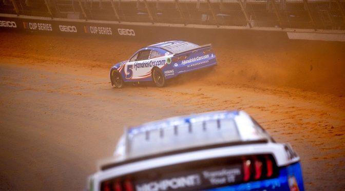 Featured Image for Moving and grooving: Multiple lanes form during Next Gen’s first day on Bristol dirt