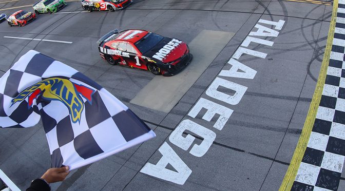 Featured Image for Actually the same car: Ross Chastain repeats in No. 1, proves Next Gen’s diversity