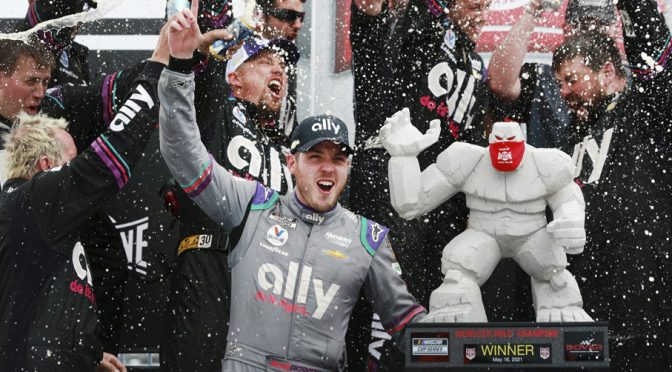 BetMGM: Is Hendrick Motorsports poised to dominate again at Dover?