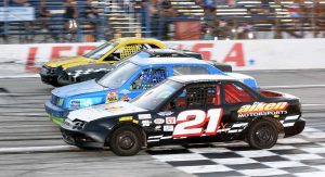 Lee USA Speedway is part of the NASCAR Advance Auto Parts Weekly Series. (Photo Courtesy of Souza Media)