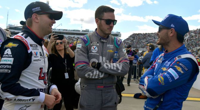 Hendrick Motorsports to enter three Xfinity Series races in 2022