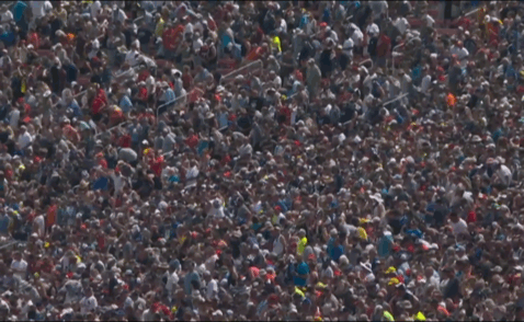 It’s a sellout crowd in St. Louis!