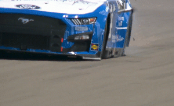 Early tire trouble for polesitter Chase Briscoe.