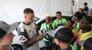 Kane Brown signs autographs for Boys & Girls Club members