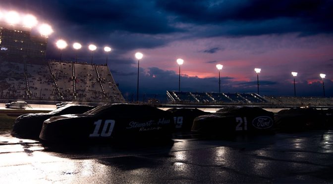 Lightning, rain halt NASCAR Cup Series race at Nashville