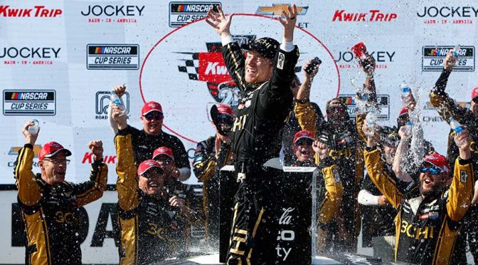 Tyler Reddick holds off Elliott, seals first Cup Series win at Road America