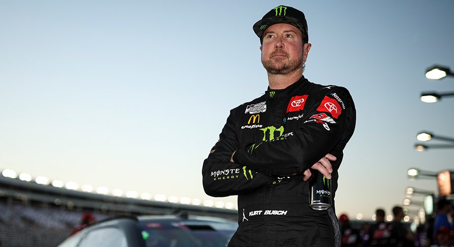 www.nascar.com
