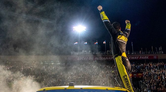 Grant Enfinger powers to dramatic Truck Series victory at IRP