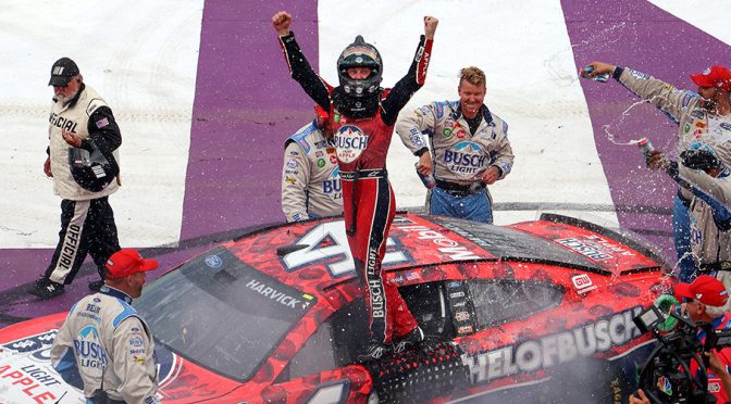 Featured image for Kevin Harvick breaks 65-race drought, wins Cup race at Michigan