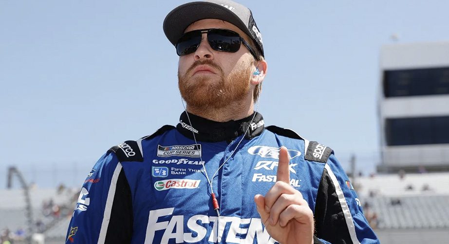 Chris Buescher watches the leaderboard during qualifying.
