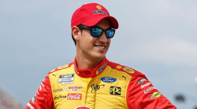 Featured Image for Joey Logano signs long-term contract extension with Team Penske