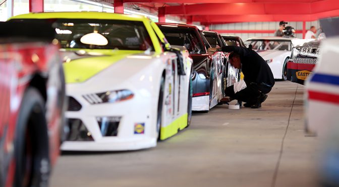 Featured Image for Martinsville Late Model race entry list: Breaking down the contenders in the 2022 ValleyStar Credit Union 300