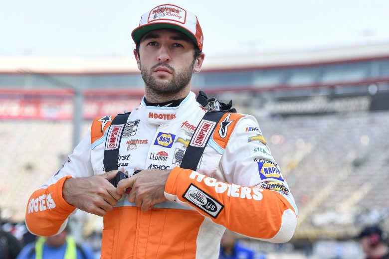 Chase Elliott getting ready to practice at Bristol