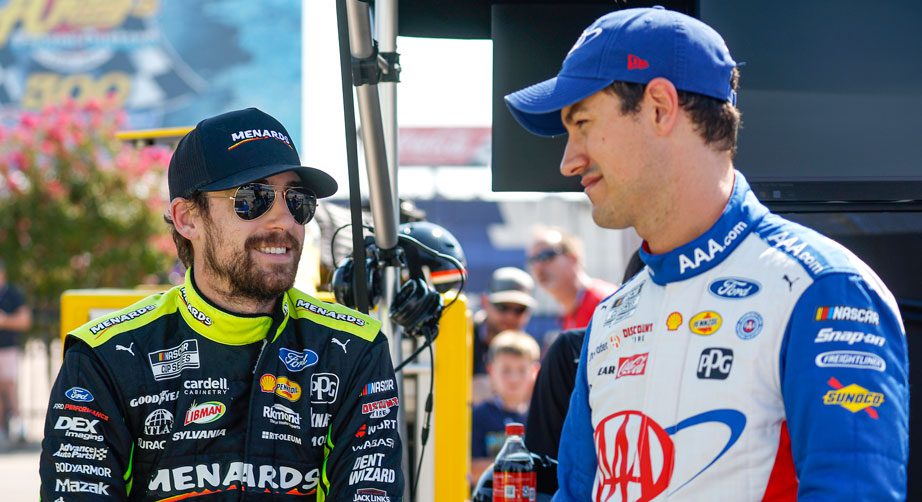 Ryan Blaney and Joey Logano chat on pit road at Texas