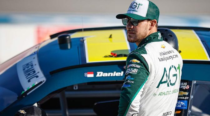Kaulig Racing brings back Daniel Hemric for 2023 Xfinity ride