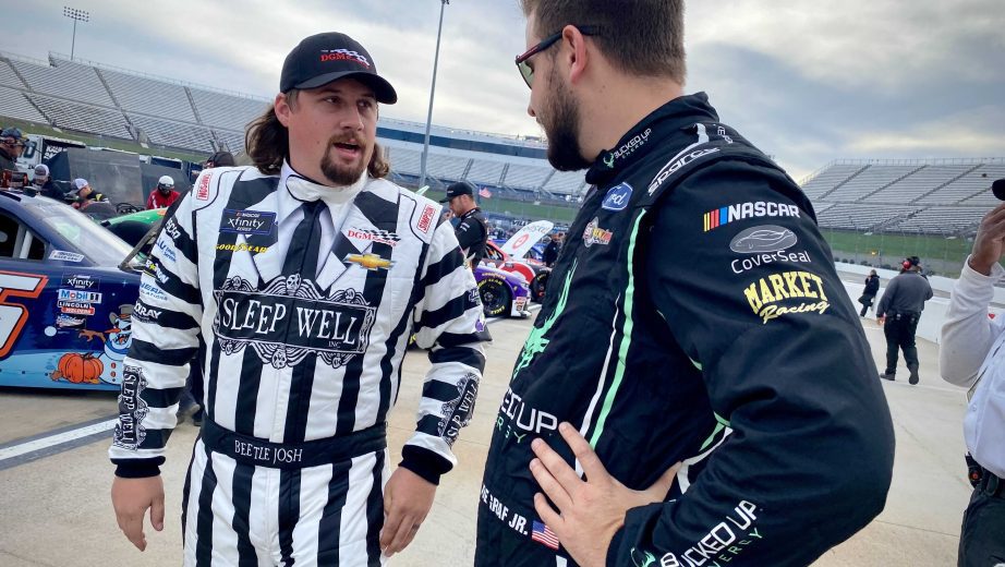 Josh Williams and Joe Graf Jr. talk on pit road at Martinsville