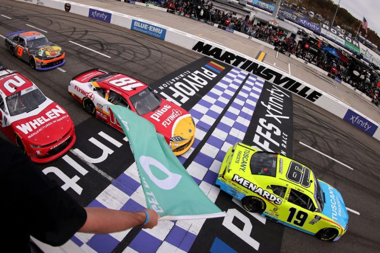 Green flag drops for Xfinity race
