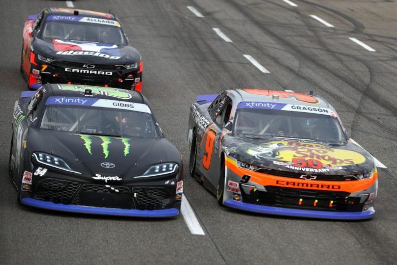 Gibbs and Gragson race at Martinsvile