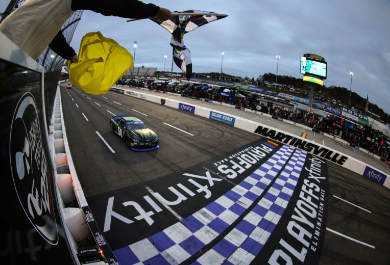 Gibbs takes the checkered flag