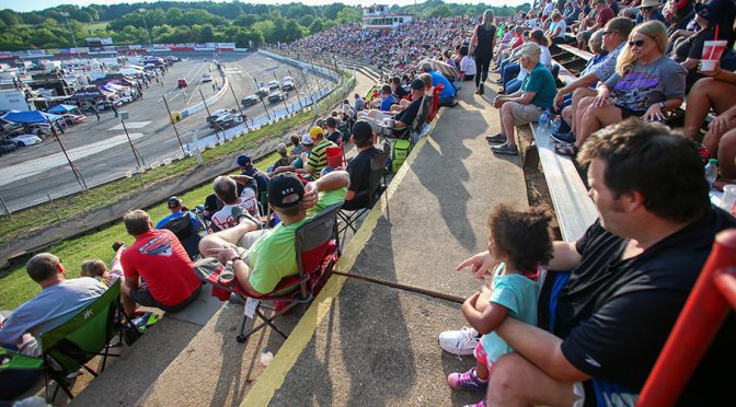 Featured Image for Fall Brawl at Hickory Motor Speedway: TV channel, live stream, entry list, schedule, more for 2022