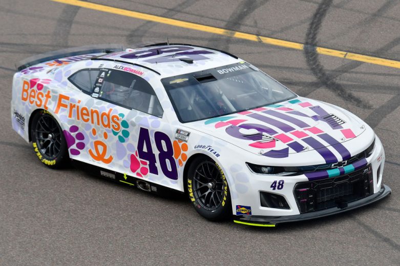 AVONDALE, ARIZONA - MARCH 13: Alex Bowman, driver of the #48 Ally/Best Friends Chevrolet, drives during the Ruoff Mortgage 500 at Phoenix Raceway on March 13, 2022 in Avondale, Arizona. (Photo by Logan Riely/Getty Images) | Getty Images