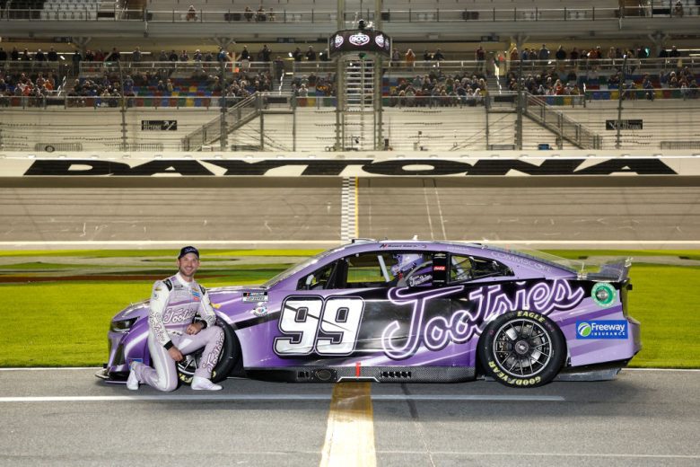 Daniel Suárez poses at Daytona
