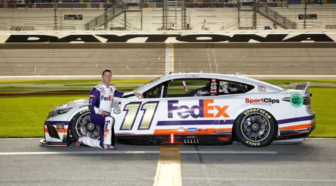 Featured Image for Daytona 500 betting: Las Vegas sportsbook takes sharp action on Denny Hamlin