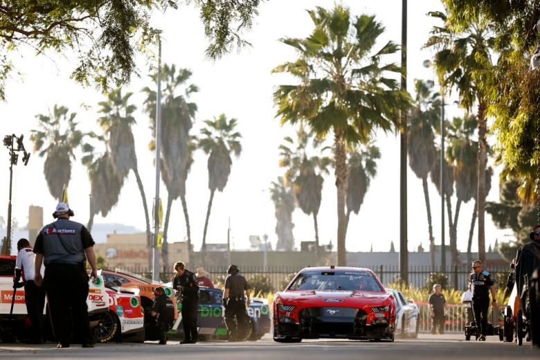 Briscoe's car enters the track