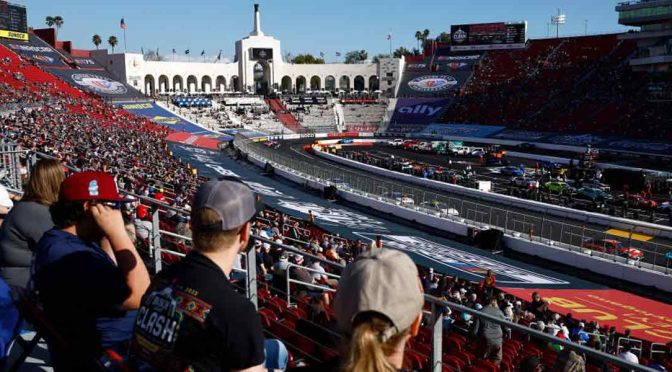Live lineup updates, results from 2023 Busch Light Clash at The Coliseum
