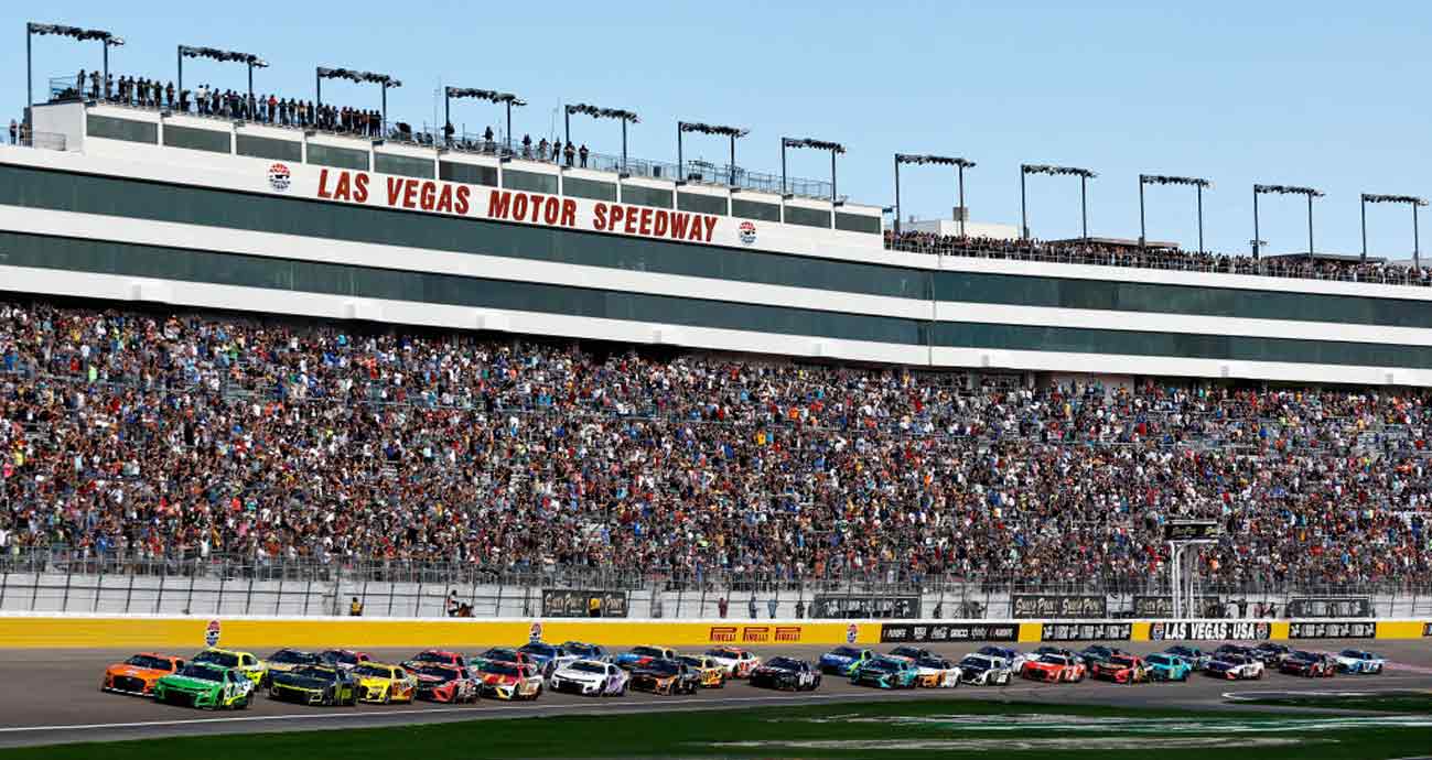Cars race at Las Vegas Motor Speedway