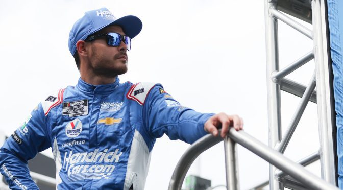Kyle Larson tops practice leaderboard at Phoenix