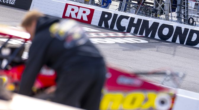 Featured image for PIT BOX: NASCAR Whelen Modified Tour season resumes with annual Richmond race