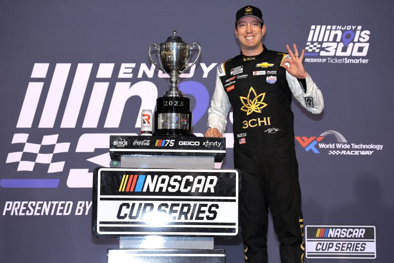 Kyle Busch celebrates at World Wide Technology Raceway