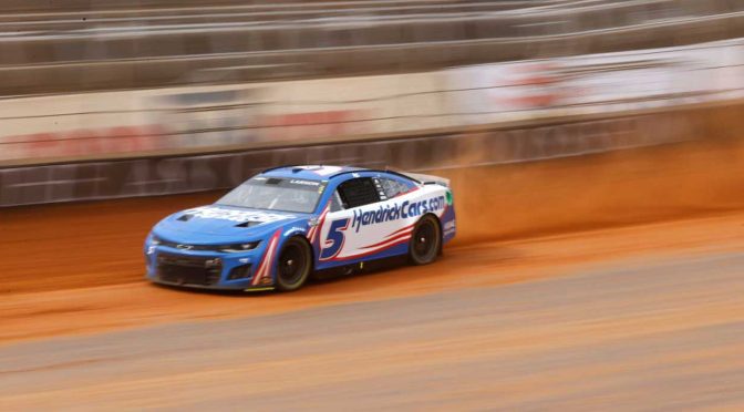 Advance to Victory Lane: Larson leads the way at Bristol