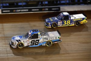 Ty Majeski and Zane Smith race on Bristol dirt